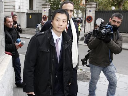 La Audiencia pone en la picota al juez Andreu al imponer la salida de Gao Ping