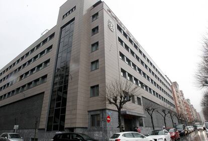 Fachada del colegio Pureza de María, en pleno centro de Bilbao.