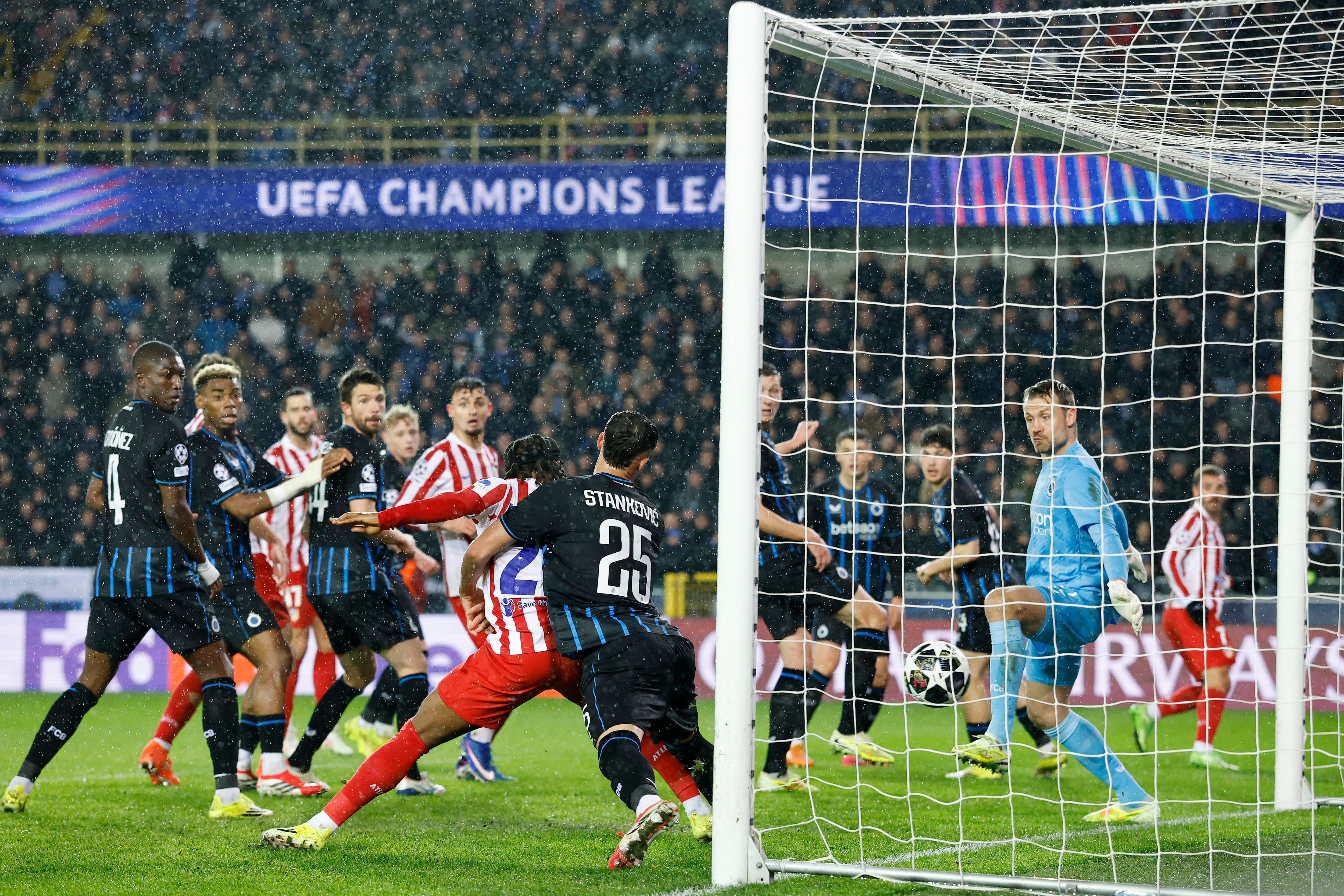 El Atlético ni jugó ni supo ganar al Brujas