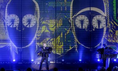 Neil Tennant (izquierda) y Chris Lowe, los Pet Shop Boys, durante su actuación en Cap Roig.