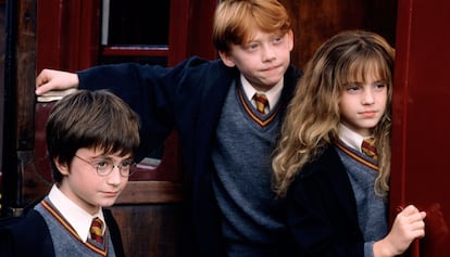 Daniel Radcliffe, Rupert Grint y Emma Watson, en 'Harry Potter y la piedra filosofal'.