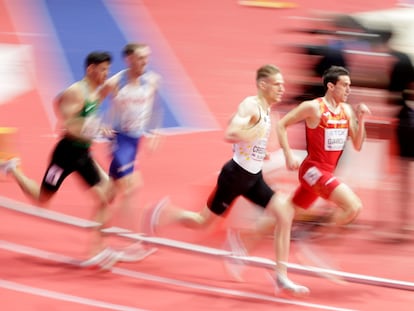 Atletismo: Mariano García, al frente en la semifinal de 800m
