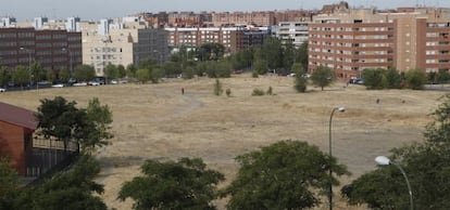 El terreno ubicado en la calle Alfonso XII esquina calle Camino de Humanes.