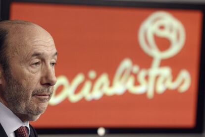 Alfredo Pérez Rubalcaba, en su declaración institucional de esta mañana.