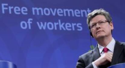 El comisario europeo de Empleo y Asuntos Sociales, Laszlo Andor, durante la rueda de prensa celebrada hoy en Bruselas (Bélgica).
