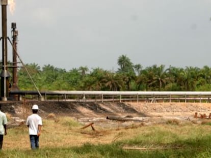 Pozo petrol&iacute;fero en Nigeria, el mayor vendedor de petr&oacute;leo a Espa&ntilde;a.