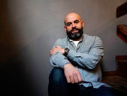 Pablo Batalla, en la librería La Revoltosa de Gijón, el 5 de abril.