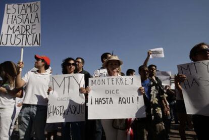 Concentración ciudadana contra la violencia, el domingo en Monterrey.