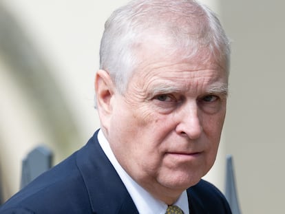 ¿Por qué han apartado al príncipe Andrés de la familia real británica?