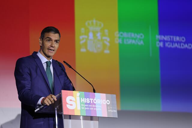 Pedro Sánchez y Zapatero conmemoran el 20 aniversario de la aprobación ...