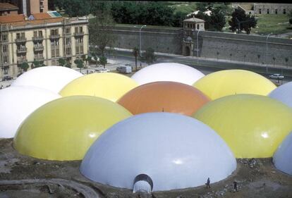Cúpulas de Prada Poole para los Encuentros de Pamplona.