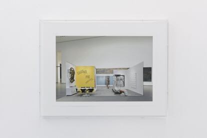 'Best Booths – Marian Goodman, FIAC 2016 / MoMA, 2017', de Cristina Garrido. 