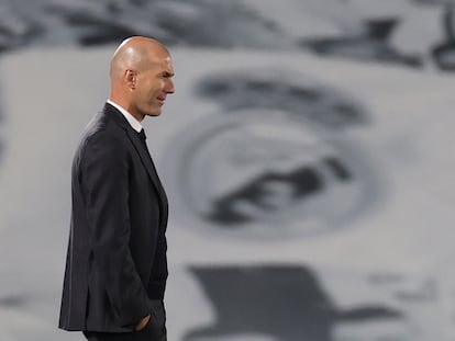 Zinedine Zidane, en un partido del Real Madrid en el Alfredo di Stéfano.