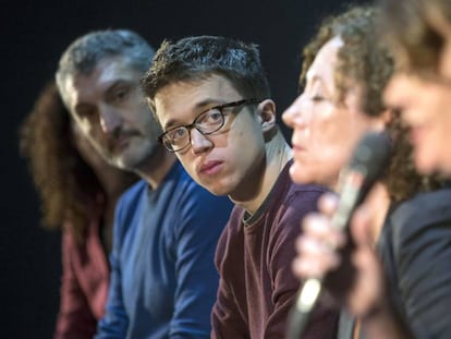 Asamblea abierta de Podemos en el Centro Cultural Puertas de Castilla de Murcia. 