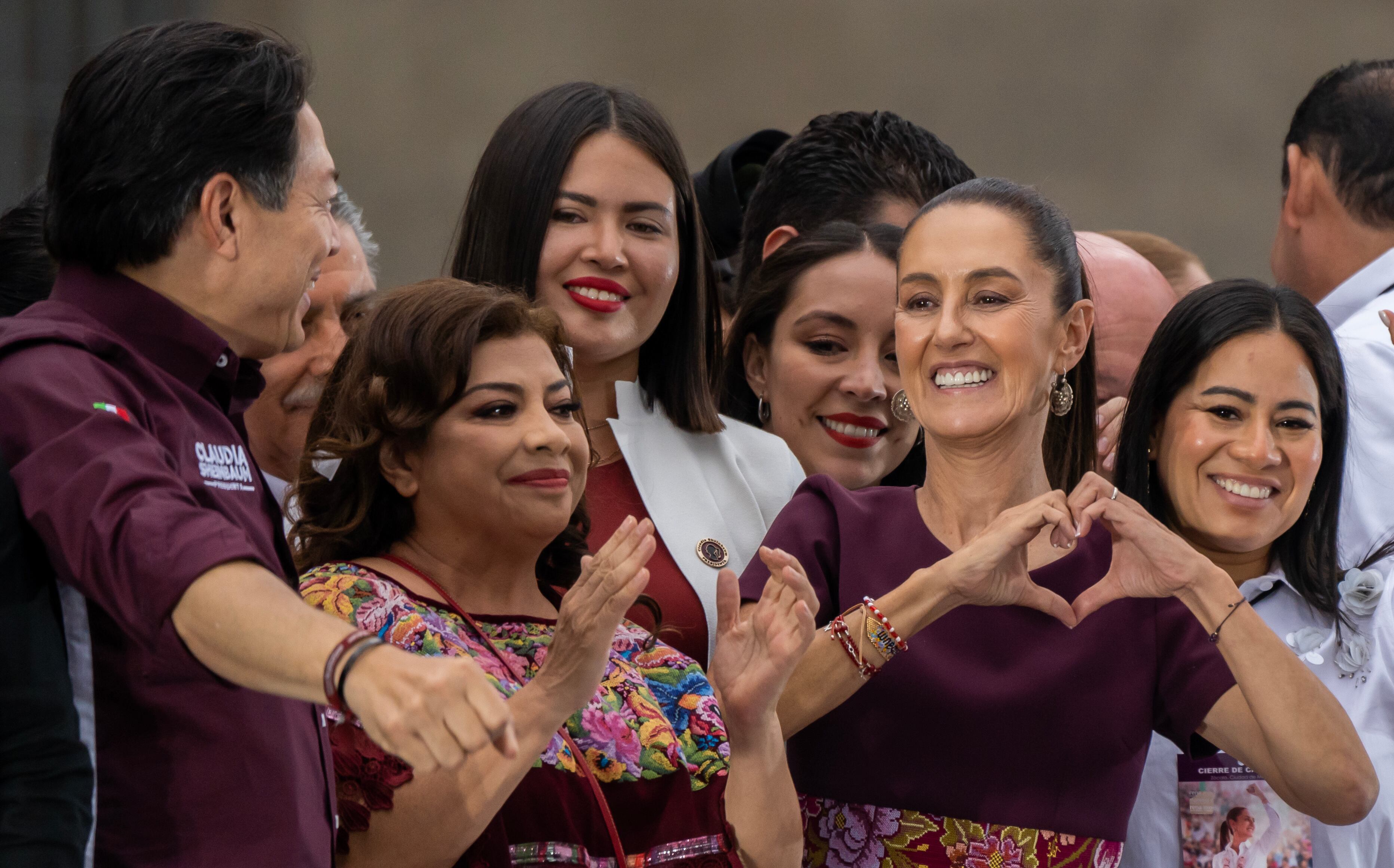 Claudia Sheinbaum estuvo acompañada de Clara Brugada, candidata a Ciudad de México.