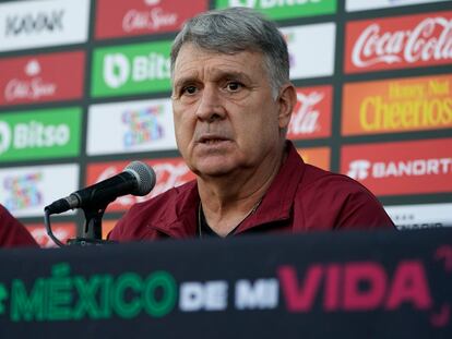 El seleccionador de México, Gerardo Martino, durante una conferencia de prensa en California.