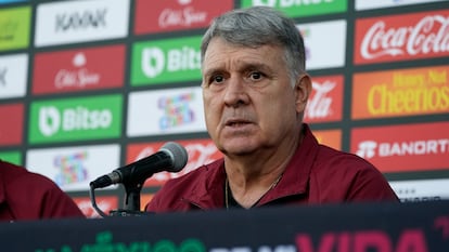 El seleccionador de México, Gerardo Martino, durante una conferencia de prensa en California.