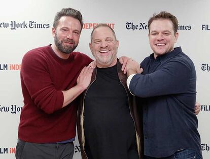 Ben Affleck, Harvey Weinstein y Matt Damon en una imagen de 2016.