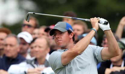 McIlroy sale del tee del 17.