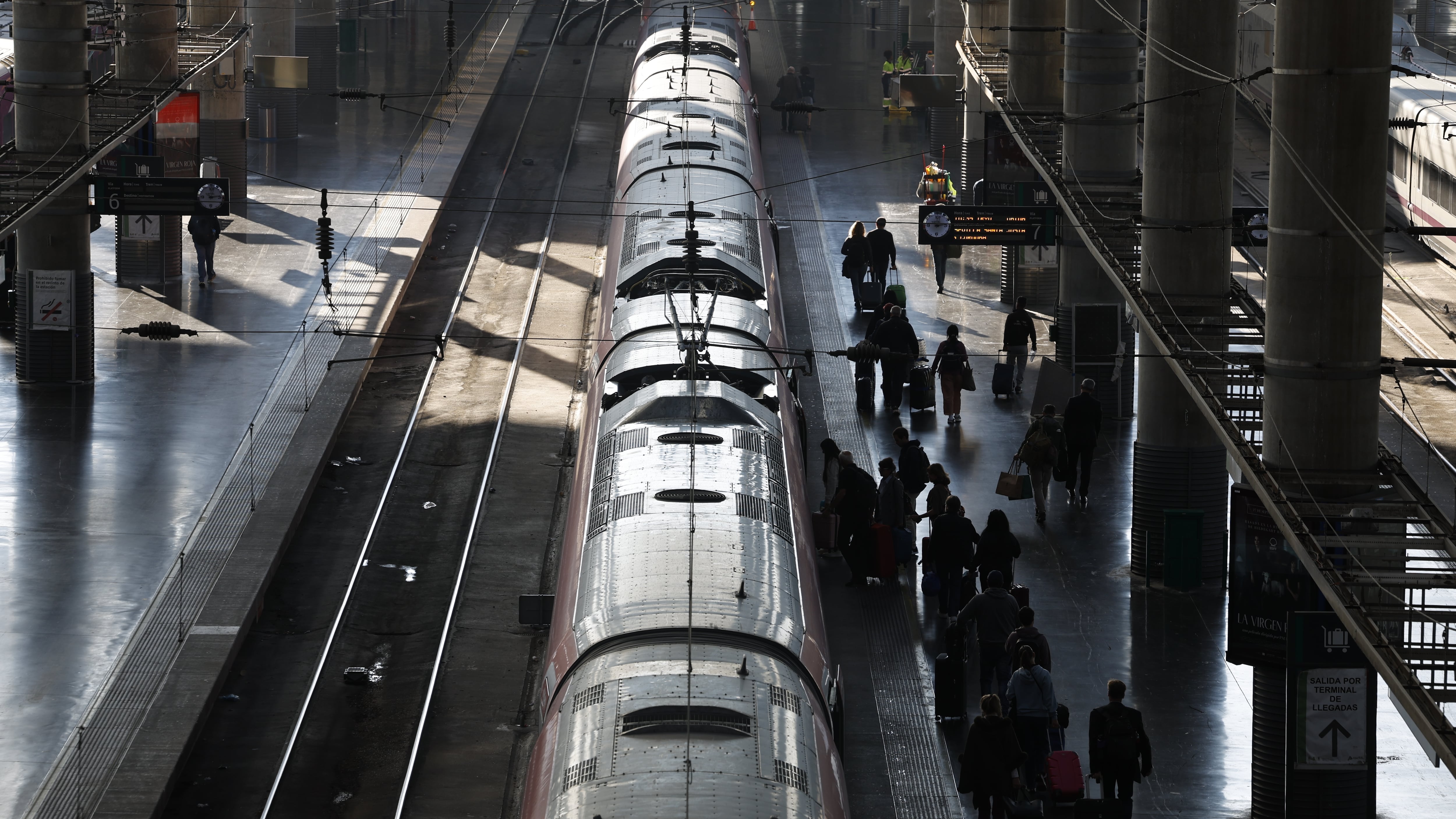 Descarrila sin provocar heridos un AVE que iba de Málaga a Madrid por las lluvias 