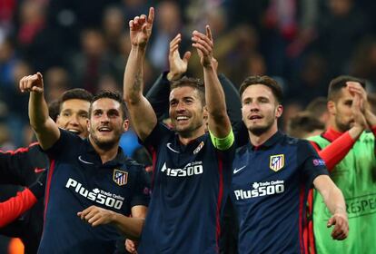 Jugadores del Atlético de Madrid celebran al victoria frente al Bayern de Múnich en las semifinales de la Champions League.