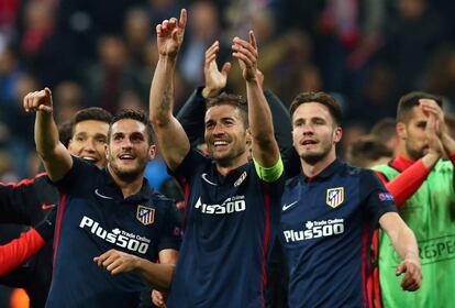 Jugadores del Atl&eacute;tico de Madrid celebran al victoria frente al Bayern de M&uacute;nich en las semifinales de la Champions League. 