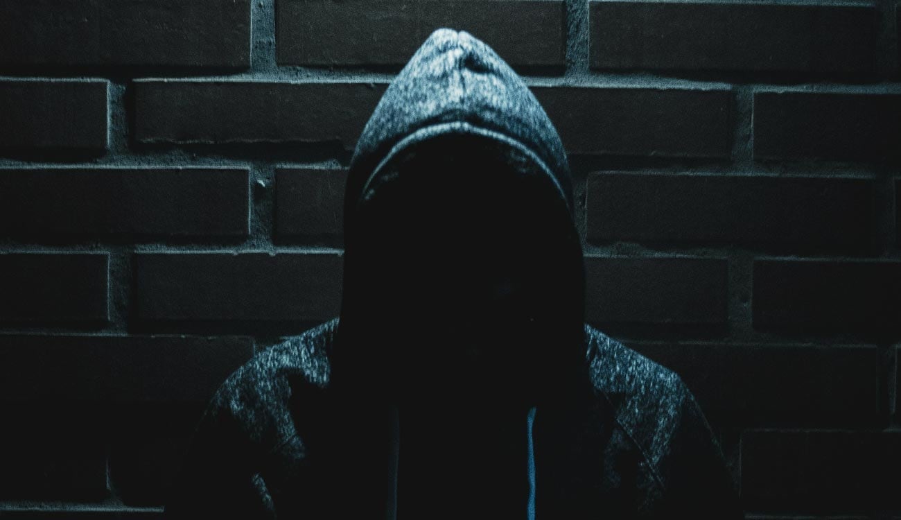 Hacker con gorro