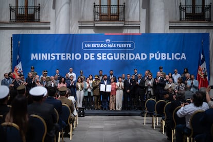 Boric durante una ceremonia de promulgación de la ley que crea el Ministerio de Seguridad Pública,  en enero pasado. 