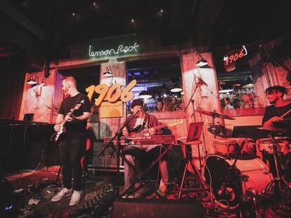 Un momento del concierto de Diego Amador y Big Menu en Lemon Rock de Granada.