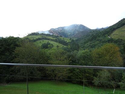 ¡Desde el balcón de Goyo!, en Peruyes (Asturias)