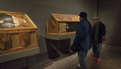 Dos de las piezas que se reclaman de Sijena en el Museo de Lleida. 