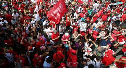 Partidarios de Lula da Silva se manifiestan este mi&eacute;rcoles en Porto Alegre.