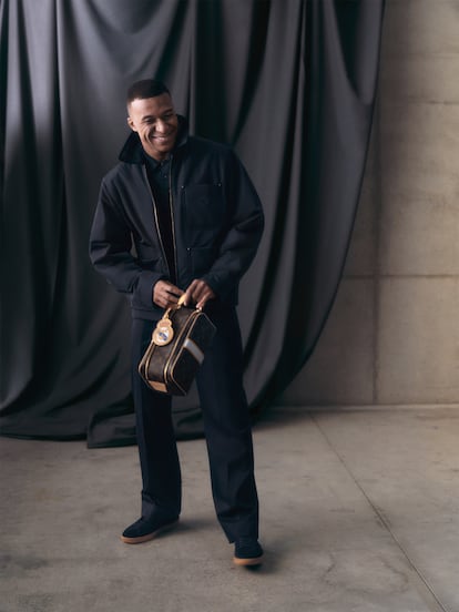 Kylian Mbappé, del Real Madrid, en una fotografía cedida para anunciar la asociación entre el equipo y Louis Vuitton.