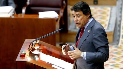 González interviene en el debate del estado de la región del año pasado.