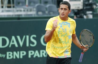 Almagro durante el entrenamiento del equipo español de Copa Davis en Oropesa del Mar