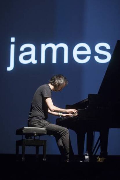 Rhodes durante un concierto en el Sónar.