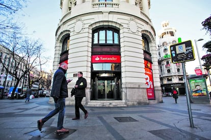 Oficina del Banco Santander en Madrid.