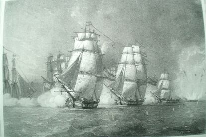 Grabado que muestra el hundimiento de la fragata La Mercedes durante la batalla del cabo de Santa María, en 1804