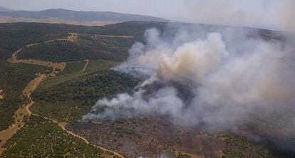 Vista a&eacute;rea del &uacute;ltimo incendio en el campo de adiestramiento del Ret&iacute;n.