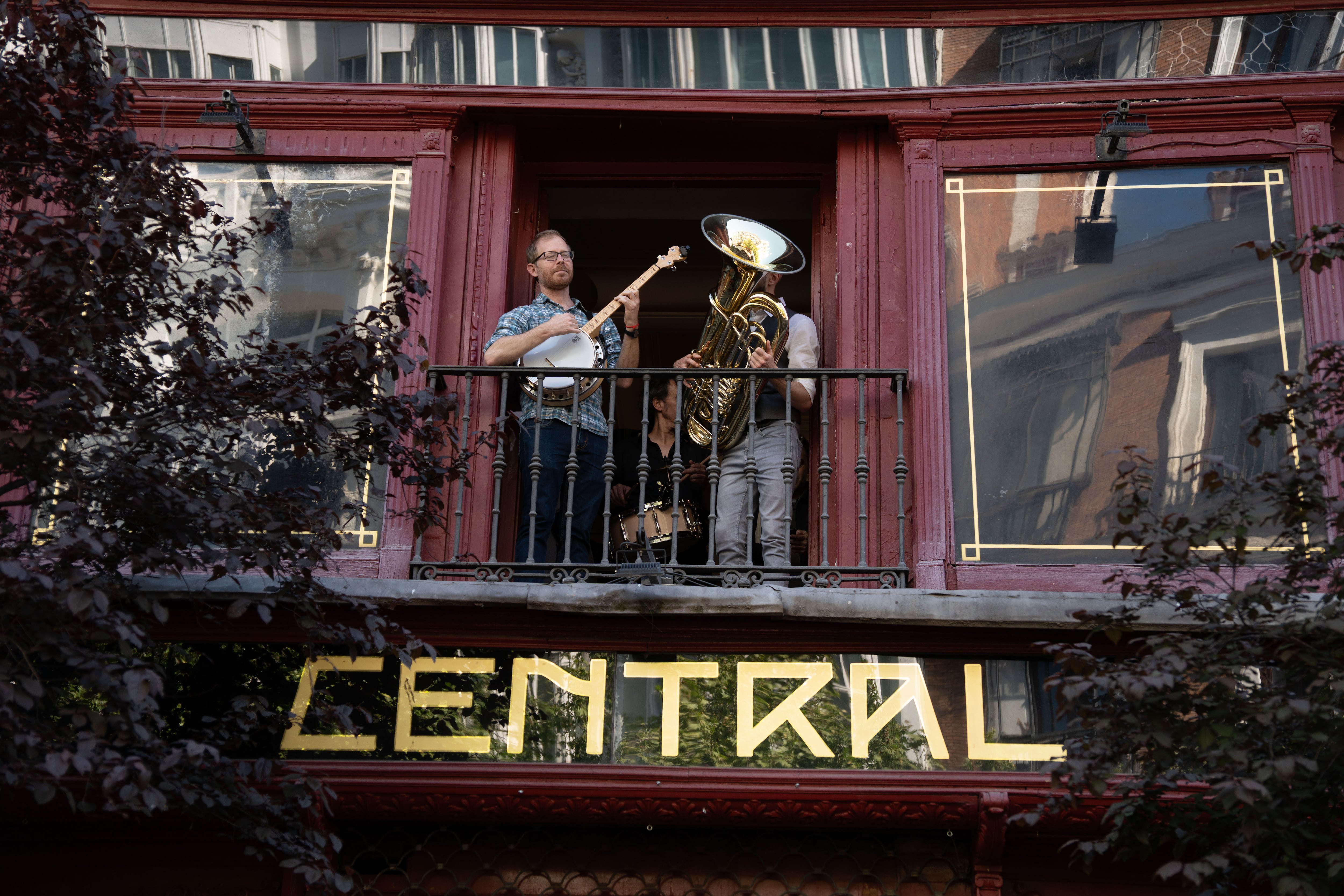Muerte y resurrección del Café Central, el histórico club de jazz al que nadie protegió