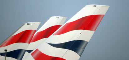 Colas de aviones de British Airways.