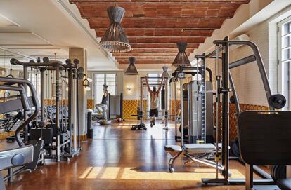 Los interiores del gimnasio del club Soho House Barcelona.