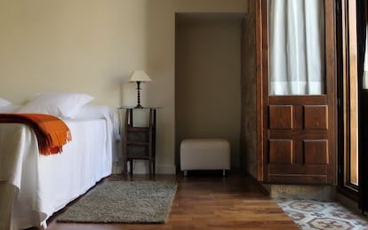 Una habitación del hotel La Capellanía, en la localidad riojana de San Asensio.