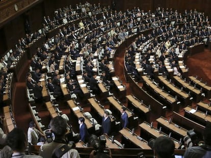 El Parlamento japon&eacute;s en la votaci&oacute;n sobre el Ej&eacute;rcito, hoy en Tokio. 