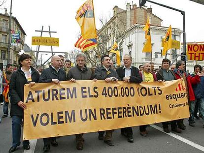Protesta por la conexión eléctrica entre Francia y España