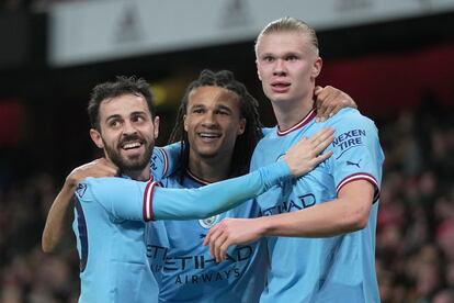 Premier League: Bernardo Silva y Aké felicitan a Haaland