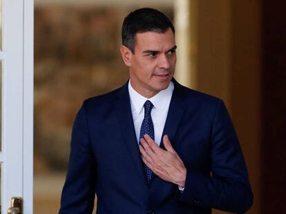 GRAF7060. MADRID, 14/02/2019.- El presidente del Gobierno, Pedro Sánchez , momentos antes de recibir al primer ministro de Luxemburgo, Xavier Bettel, esta mañana en el Palacio de la Moncloa . EFE/MARISCAL