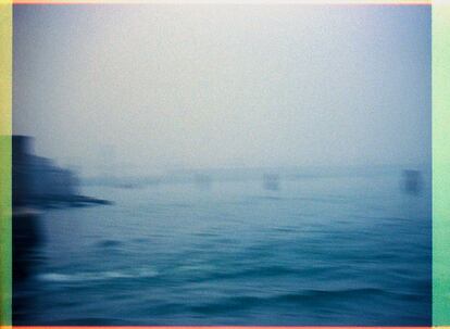 Imagen perteneciente a First Trip to Bologna 1978/ Last Trip to Venice 1985, publicado por Chose Commune.