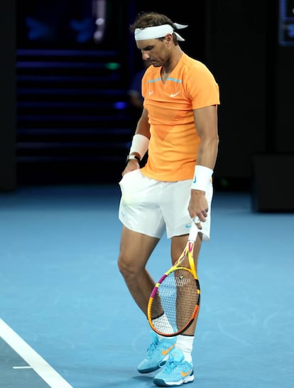 Nadal , durante el partido que perdió en la segunda ronda del Abierto de Australia.