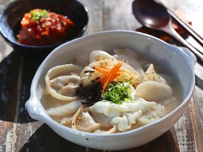 Un plato coreano de Koryo, en Barcelona.